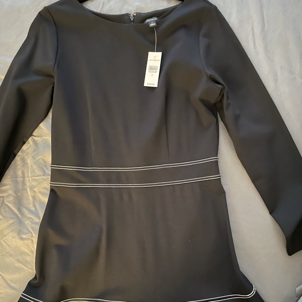 Ann Taylor NWT size 6 black knot flutter dress